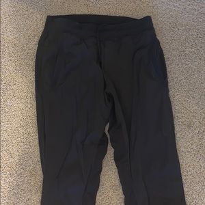 Lululemon string joggers, look great!